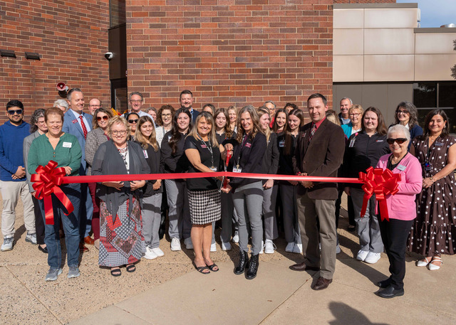 1_Mid-State_-_Oral_Health_Lab_Ribbon_Cutting.jpg