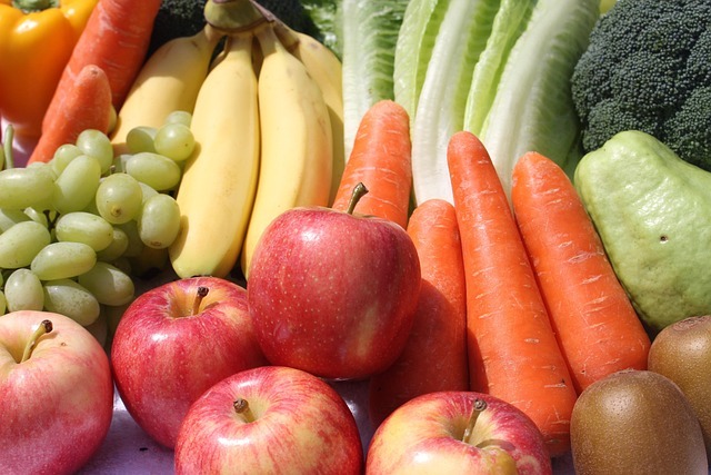 fruit-1095331_640.jpg